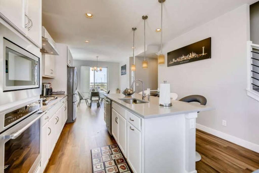Luxury Oasis! Denver Exterior photo